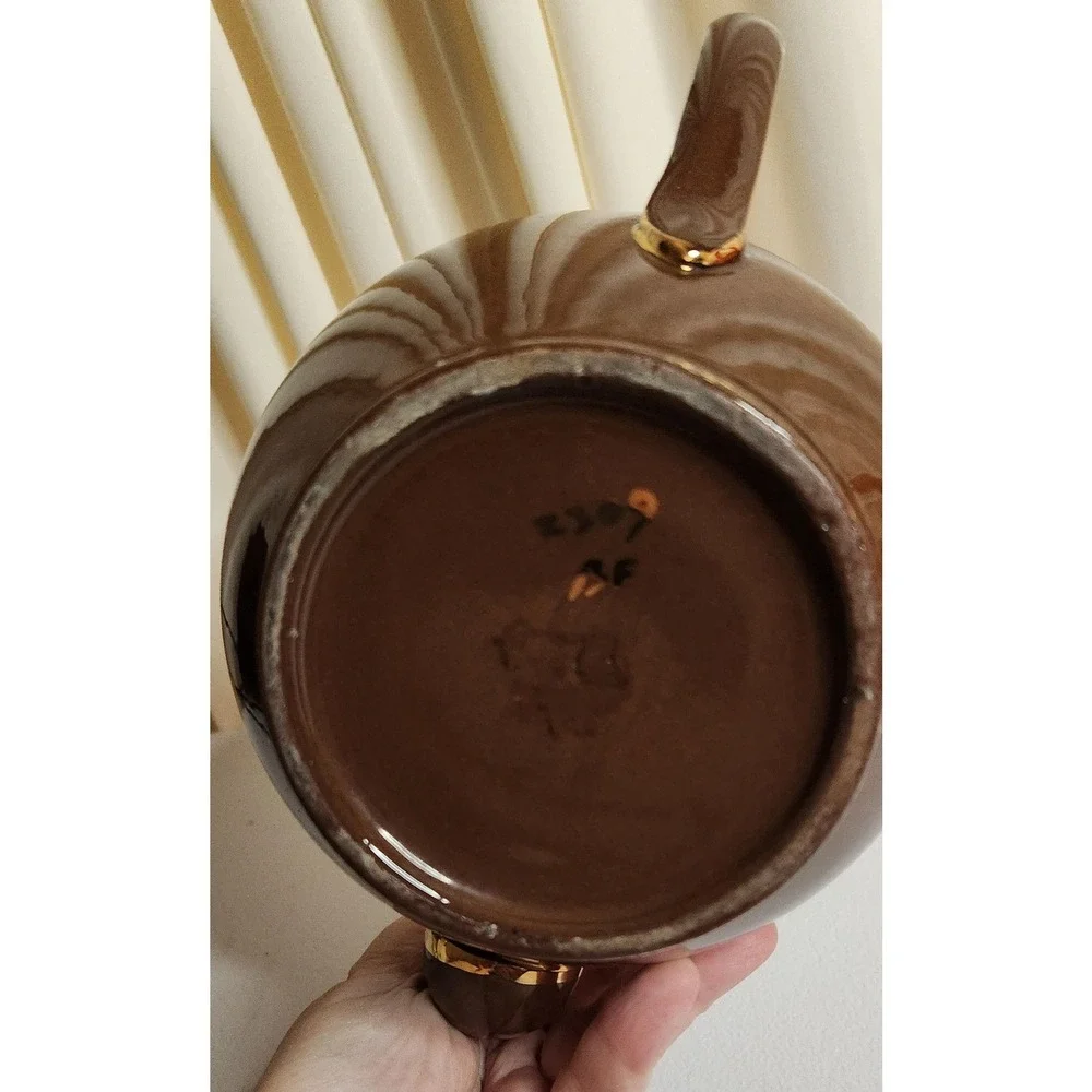 Sadler Pottery Brown Betty Teapot